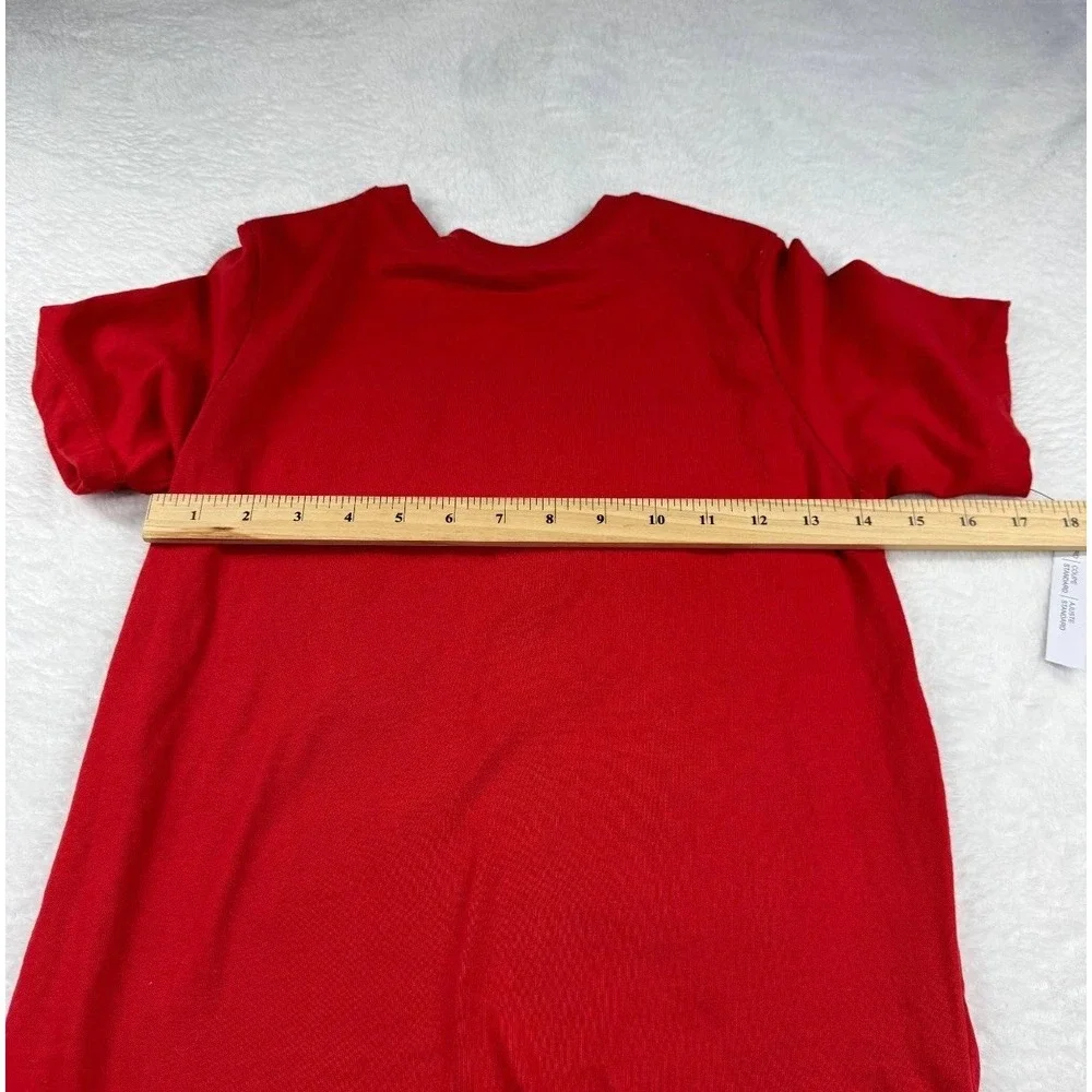 Nike T-Shirt‎ boys Medium Red Swoosh Logo Athletic Short Sleeve - NWT